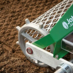 Six-Row Seeder, Second Edition -JOHNNY SEEDS Sales 06758 06 six row