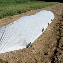 Row Cover Hand Peg – 25 Count 6 Row Cover Hand Peg – 25 Count -JOHNNY SEEDS Sales 09151 02 rwcvrhandpeg