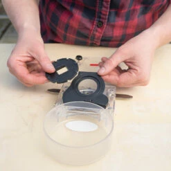 Manual Cell-Tray Seeder 8 Manual Cell-Tray Seeder -JOHNNY SEEDS Sales 8367 04 manual seeder